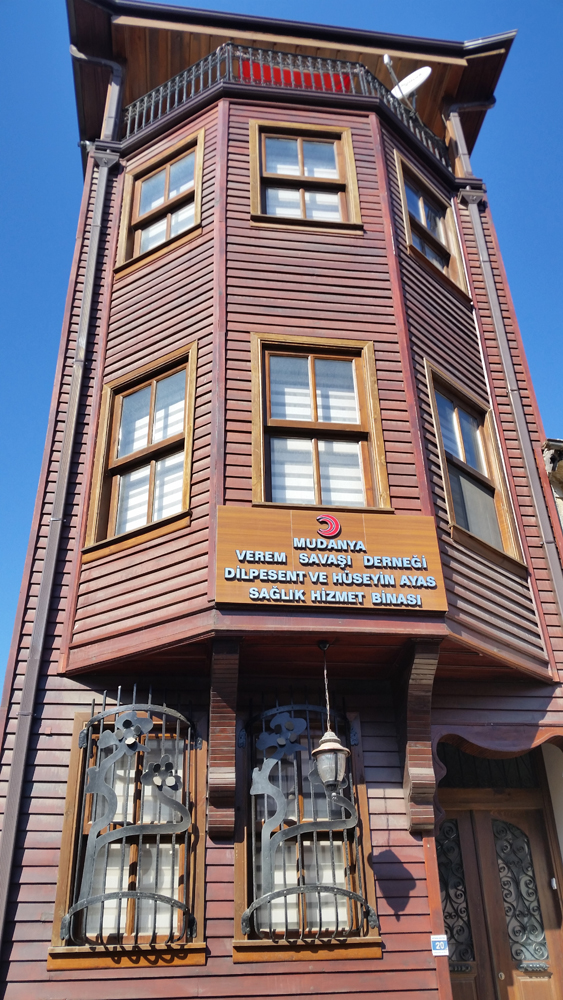Mudanya Verem Savaşı Derneği Dilpesent ve Hüseyin Ayas Sağlık Hizmet Binası